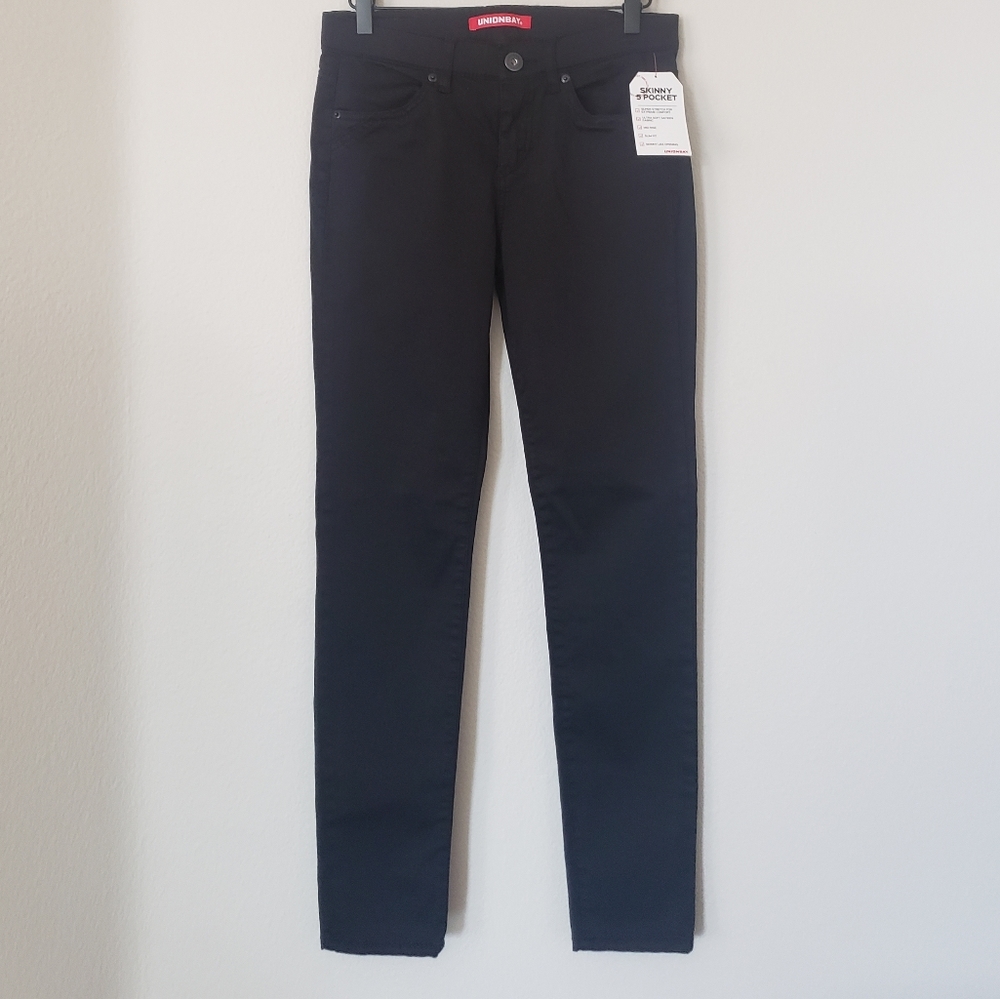 Juniors Skinny Jeans